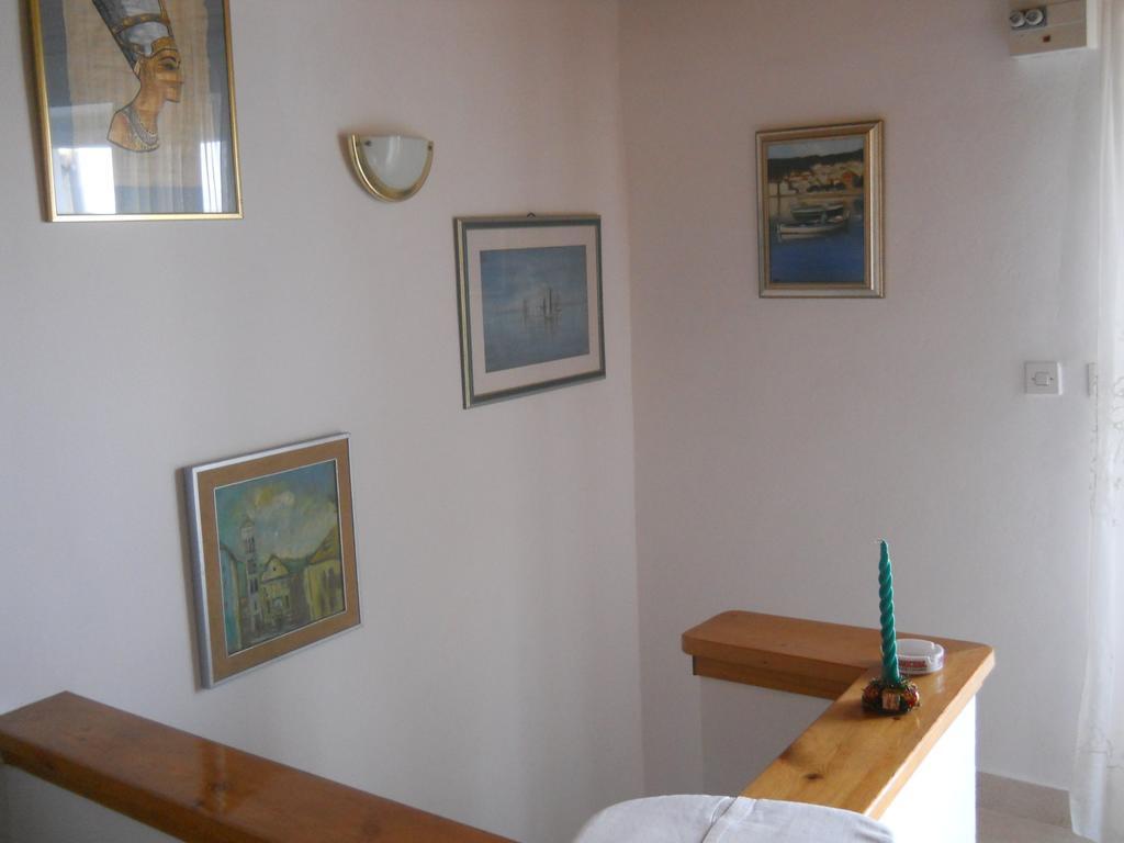 Apartments Ada Novak Χβαρ Δωμάτιο φωτογραφία